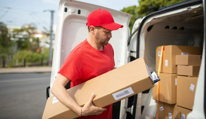 How to Package and Ship Shoes